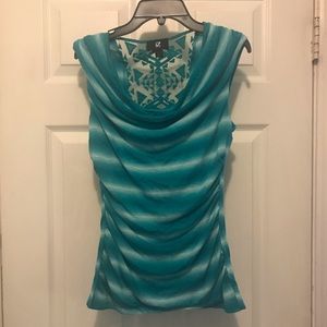 Ladies sleeveless shirt